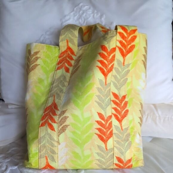 Bright 😎 Cheerful XL Cloth Tote - Picture 2 of 11